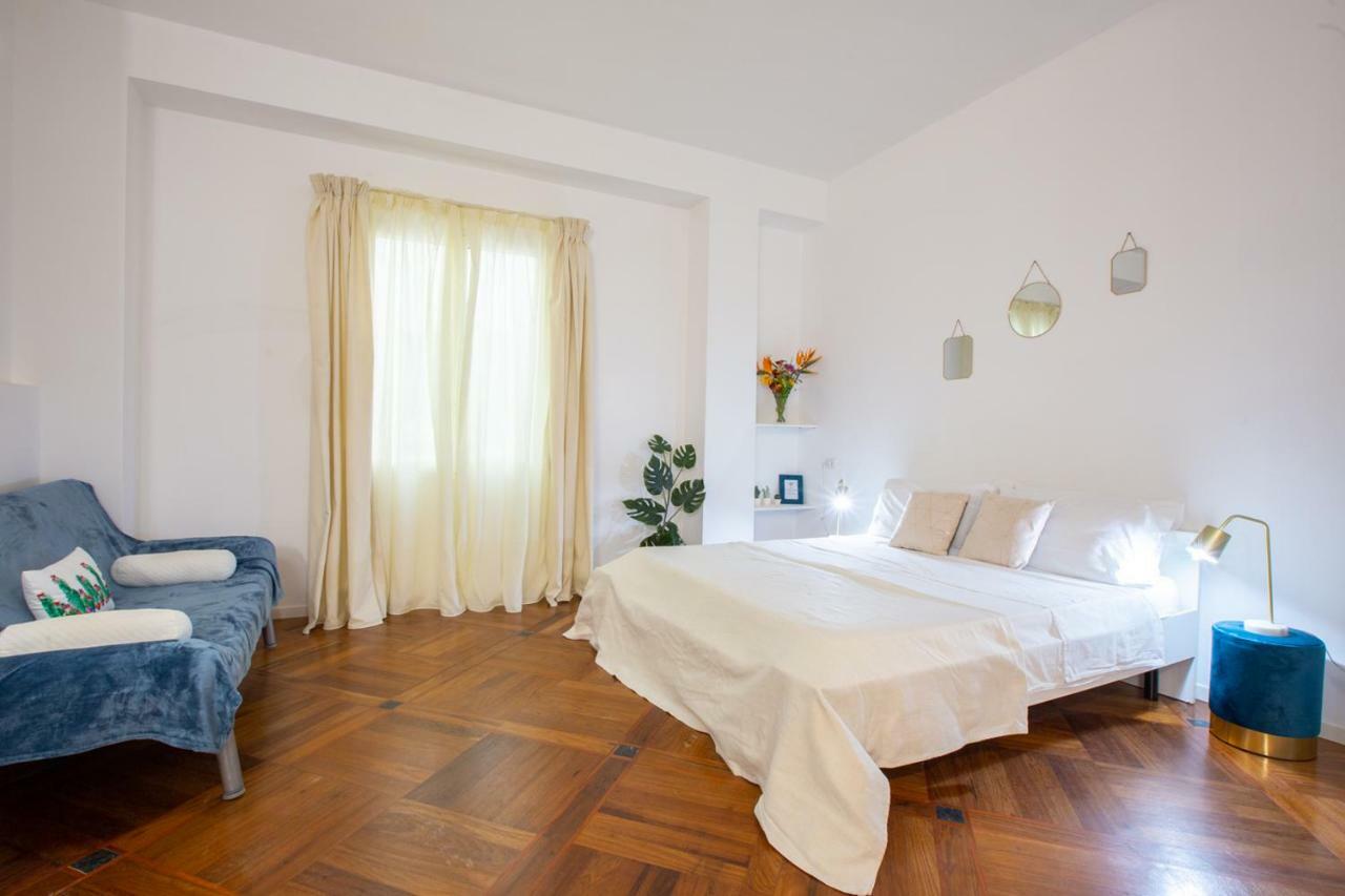 Piazza Martiri Apartment Cagliari Extérieur photo